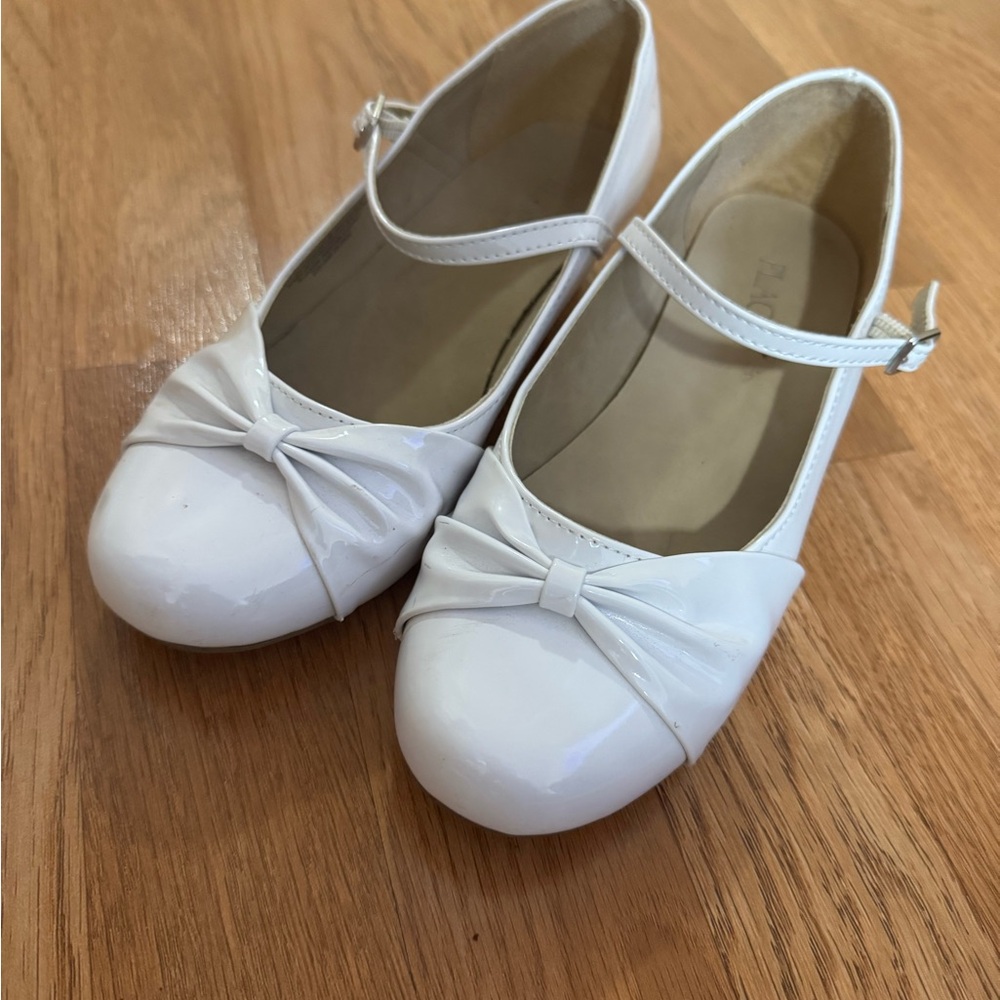 White Patent Leather Mary Jane Shoes